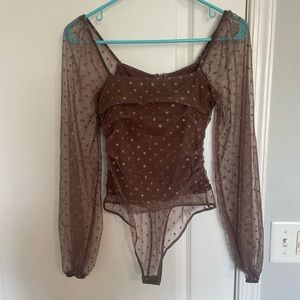Boutique brown starred body suit